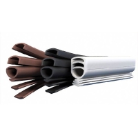 Joint d'isolation universel UNIVERSEAL PLUS pour fenêtre PVC noir rouleau de 25 mètres