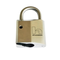 Cadenas à ouverture - Diamètre de l'anse : 8 mm - Largeur de l'anse : 30 mm - Hauteur de l'anse : 37 mm - Largeur du coffre : 54 mm - Hauteur du coffre : 52 mm