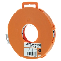 Bande perforée pour fixation de gaines au sol